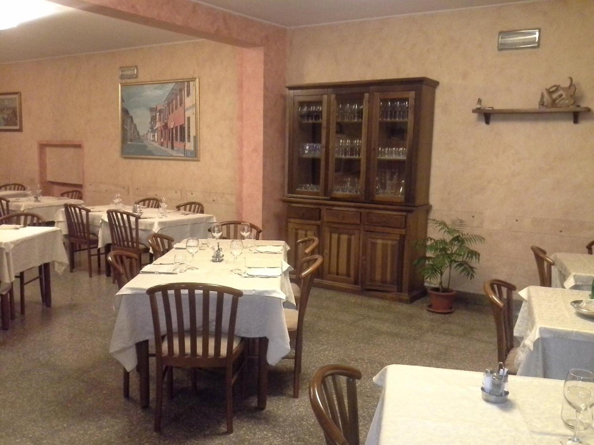 Hotel Ticino Ristorante Chierico Carbonara al Ticino Exterior photo